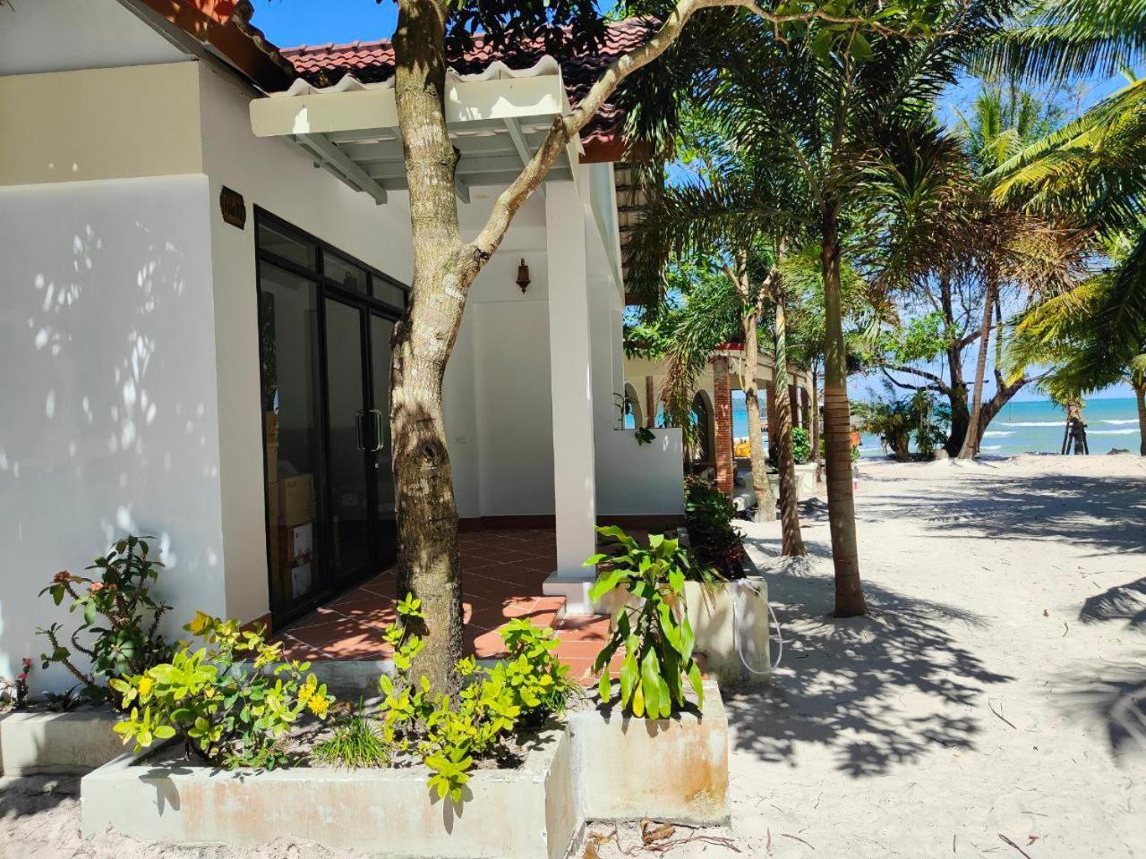 Soonnoeng Resort Koh Rong Sanloem Exterior photo